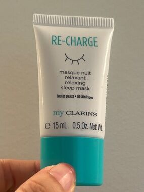 Clarins RE-CHARGE Relaxing Sleep Mask — White & Teal Tube